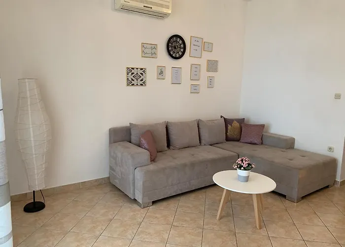 Omis Relaxing Sea Lounge * Marusici (Split-Dalmatia)